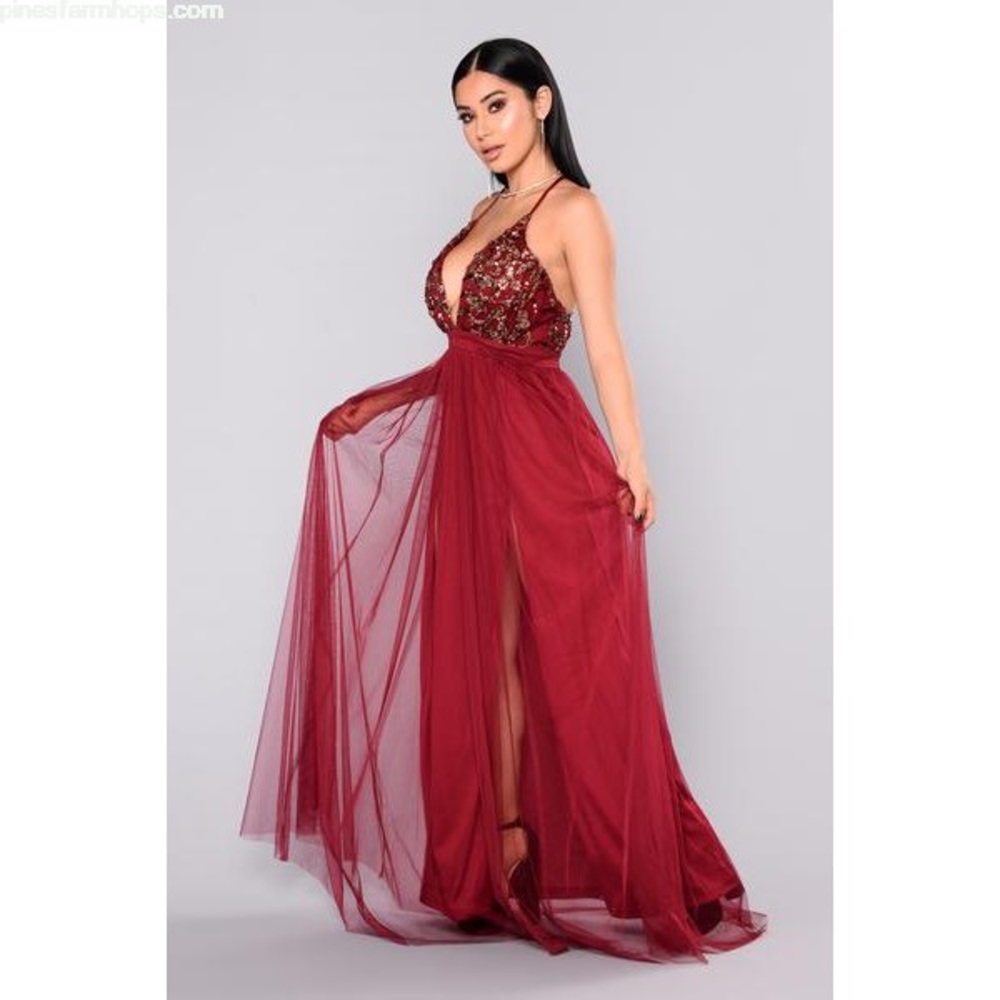 Twinkle In Your Eye Maxi Dress